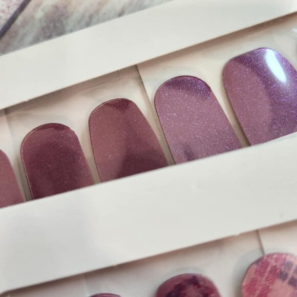 Color Street- Easter Bundle, Euphoric - Picture 8 of 10